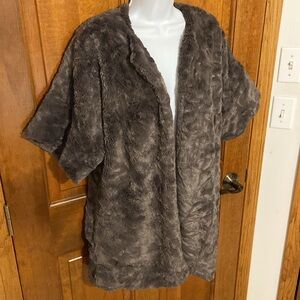 Ivy Jane Faux Fur Brown Soft /  Short Sleeve Open Front Lined Jacket Size Small